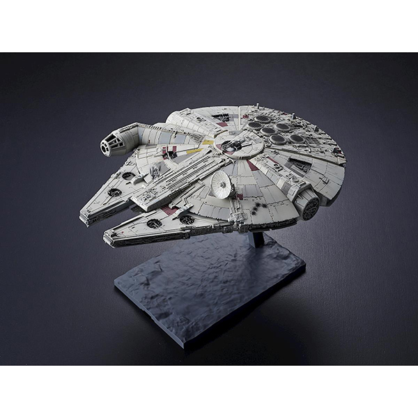 Millennium Falcon (Star Wars: The Rise of Skywalker) - 1/144 Model Kit