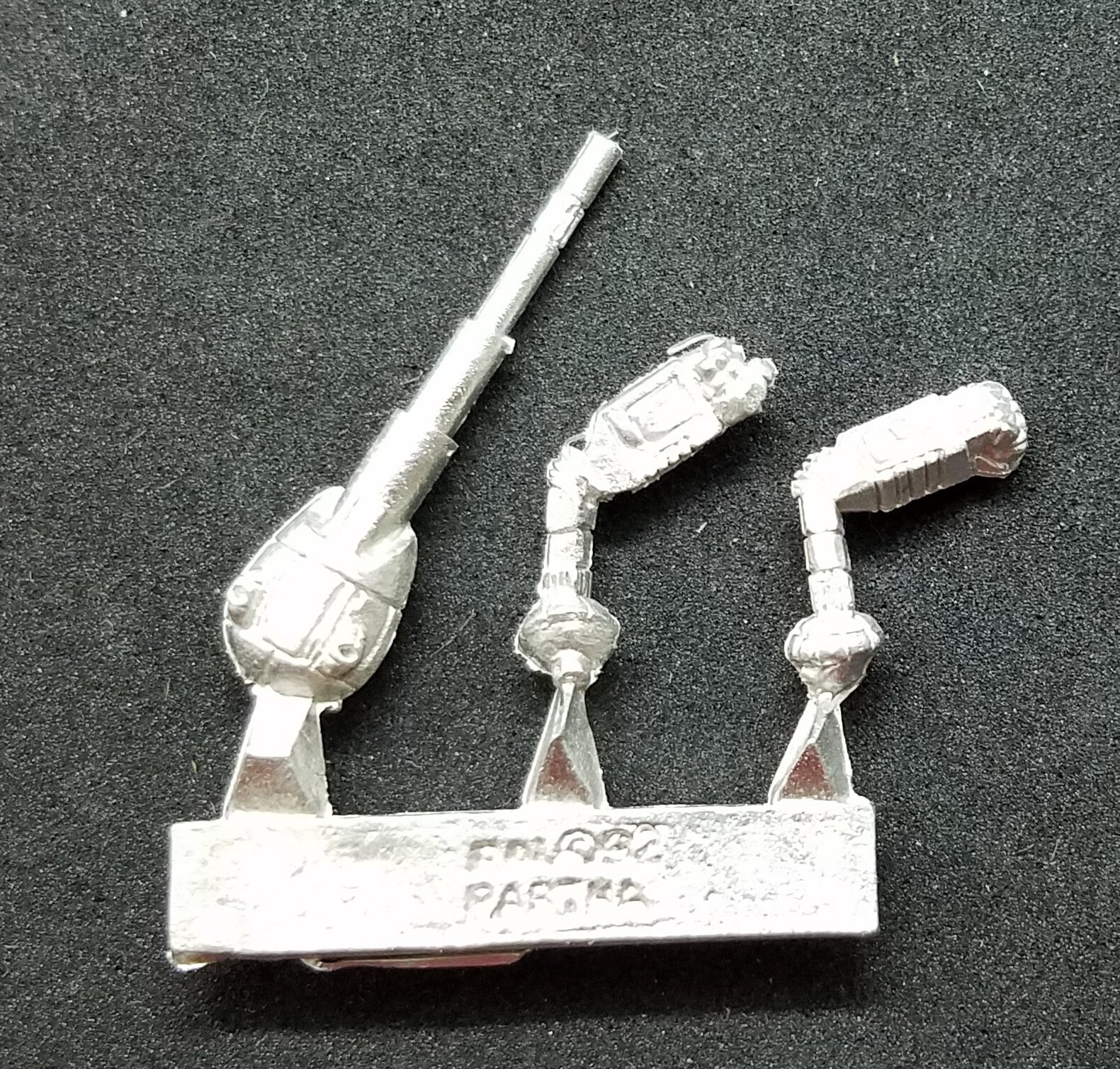 Hussar HSR-200D Arm / Gun Sprue