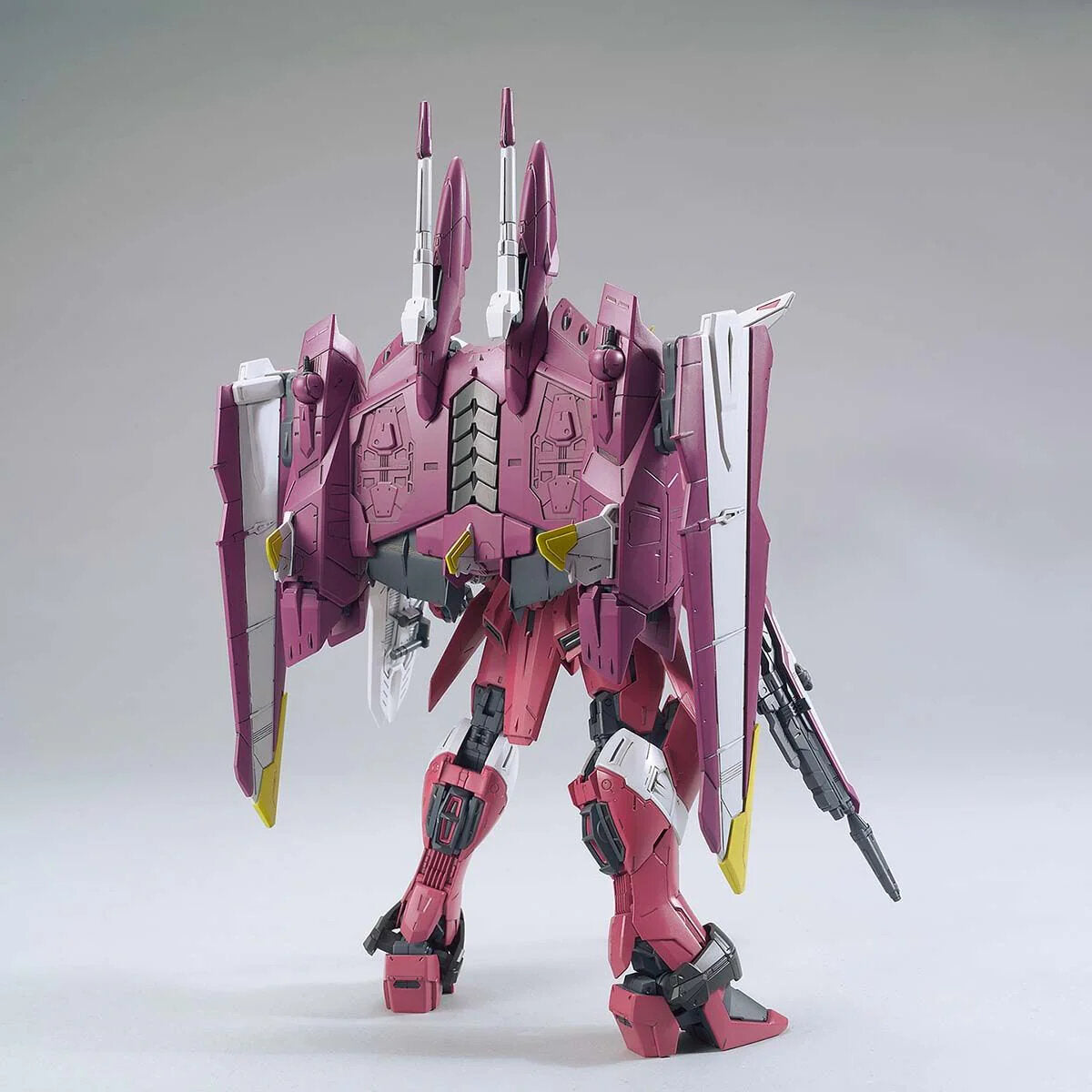 MG 1/100 ZGMF-X09A Justice Gundam Model Kit