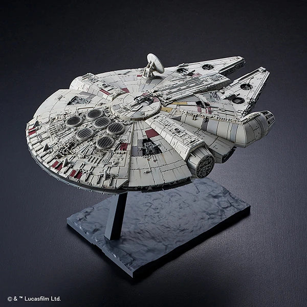 Millennium Falcon (Star Wars: The Rise of Skywalker) - 1/144 Model Kit